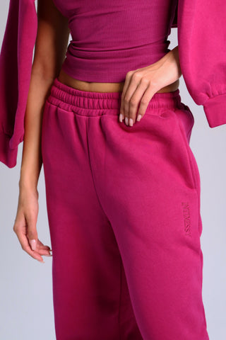 Signature Plush Straight Leg Sweatpants - Berry